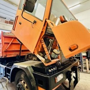 foto 4x4 komunal wywrotka 14t zima Praga NTS265 silnik DEUTZ syparka plug